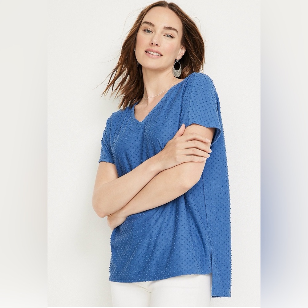 Maurices Textured Short Sleeve Top in Blue
